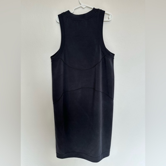 Lululemon athletic dress - Picture 4 of 5